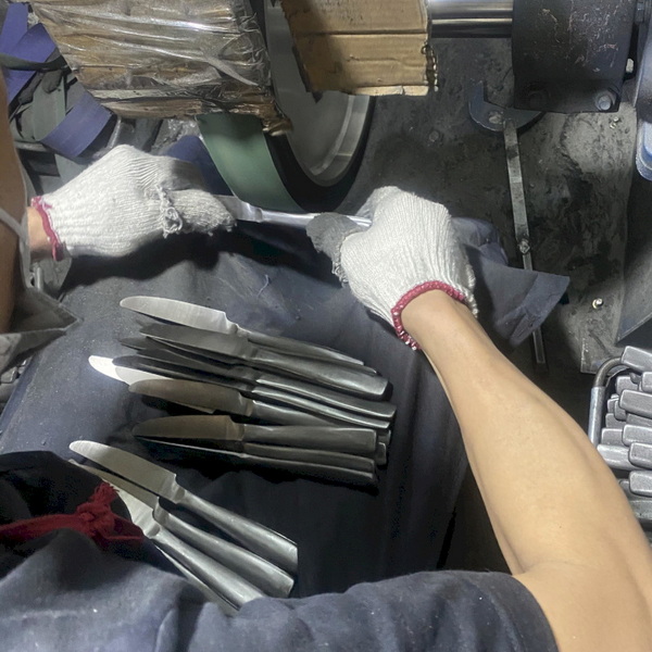 Innovations Driving the Future of Cutlery Making Machines.jpg