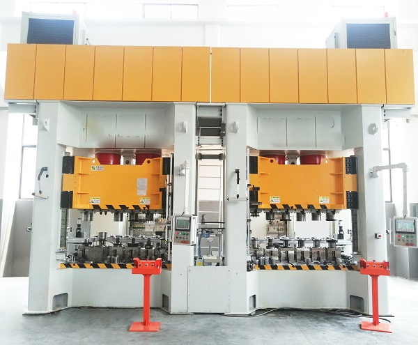 Top Hydraulic Press Manufacturers in Switzerland