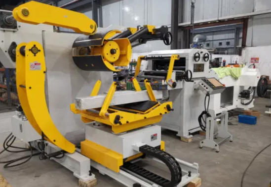What Are The Key Features of The Best Uncoiler Machines