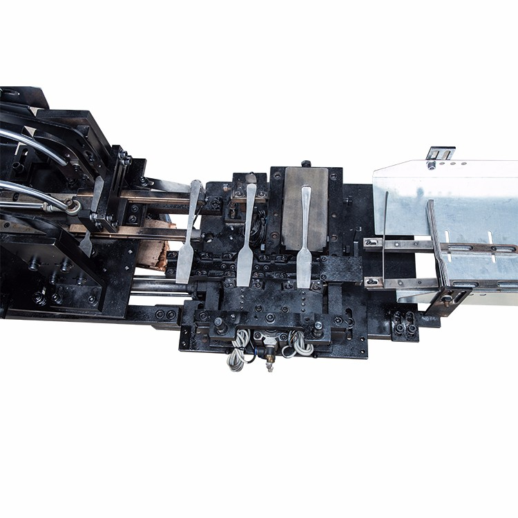 Automatic Machine For Cutlery Embossing