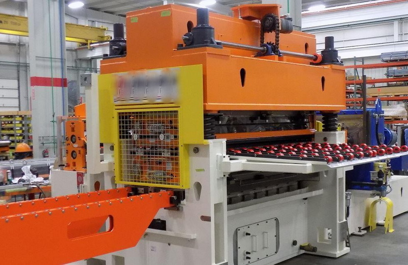 Automatic Feeder for Cutlery Fork Forming Manufacturers.jpg