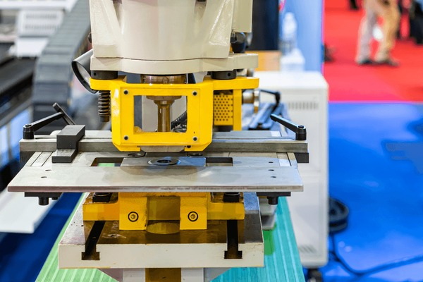 amada punch press