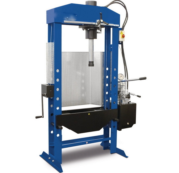Top Hydraulic Press Manufacturers in Ireland.jpg