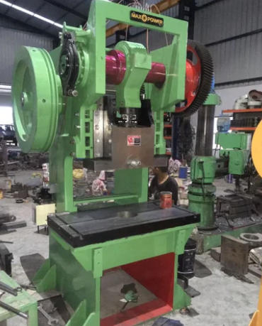 Metalworking Machinery 40 Ton