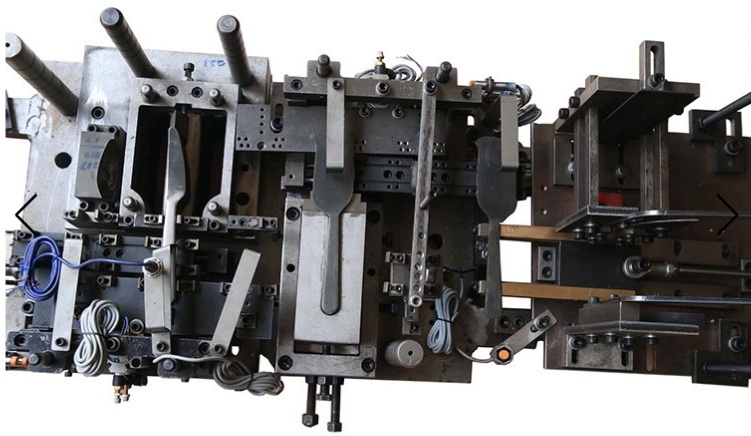 Paper Cutlery Making Machine.jpg