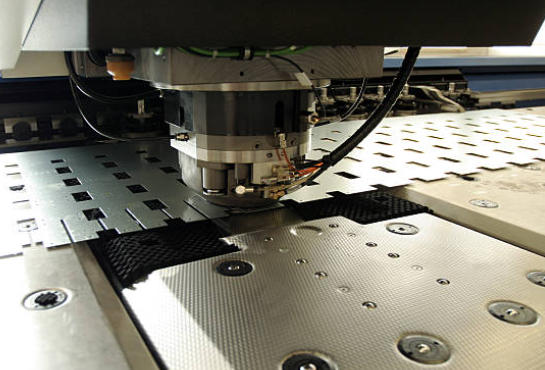 Manual Vs Hydraulic Punch Press