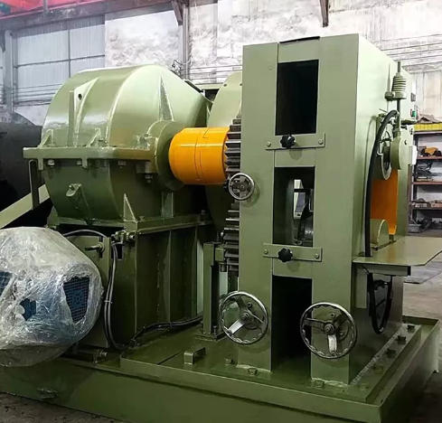 Meilleure machine à rouler industrielle pour les couverts
