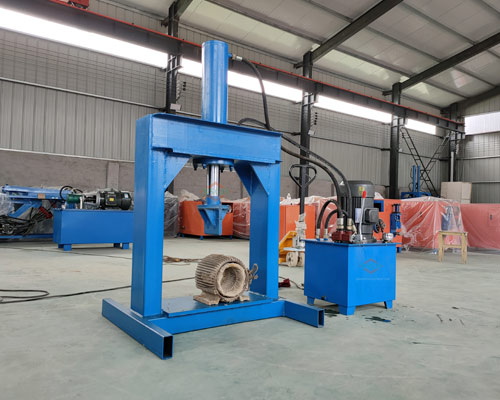 Top Hydraulic Press Machine Manufacturers and Suppliers in Italy.jpg