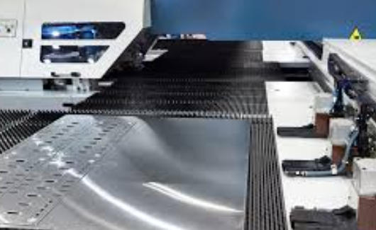 What Makes A Punch Press Machine Ideal for High-Precision Production