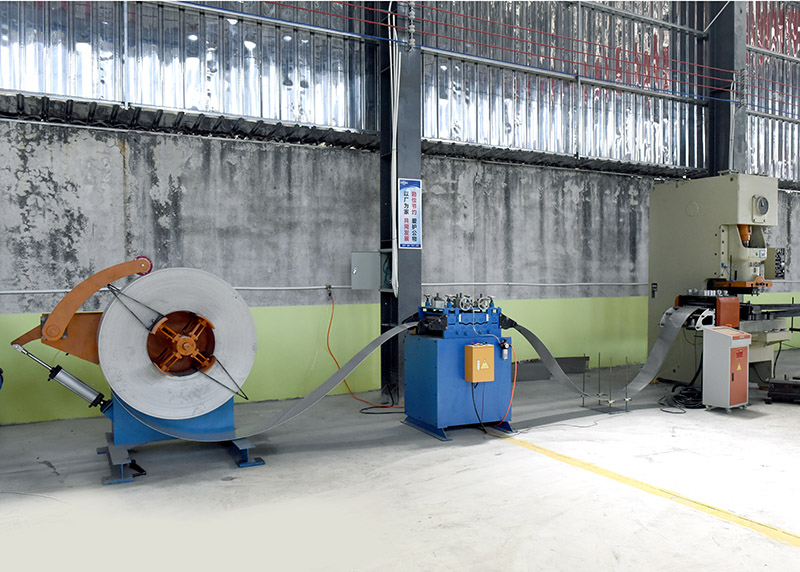Uncoiler Machine