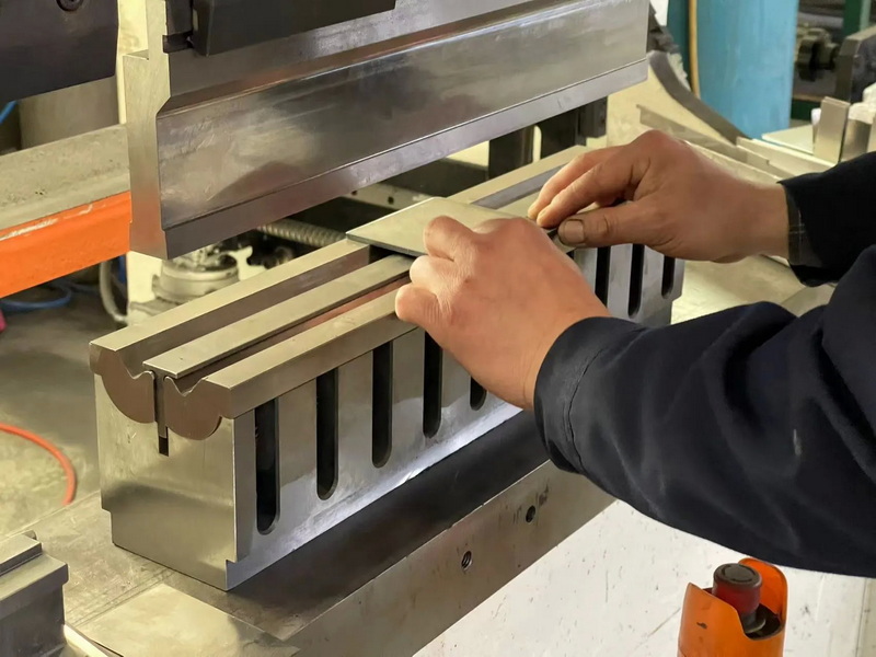 what is a pnuematic punch press used for