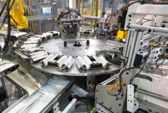 Automatic Rolling Machine Industrial Use