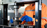 //ilrorwxhlpkmlm5m.ldycdn.com/cloud/lmBpiKmnloSRklmqnqlkkp/Top-Hydraulic-Press-Machine-Manufacturers-for-Reliable-Production-Solutions.jpg