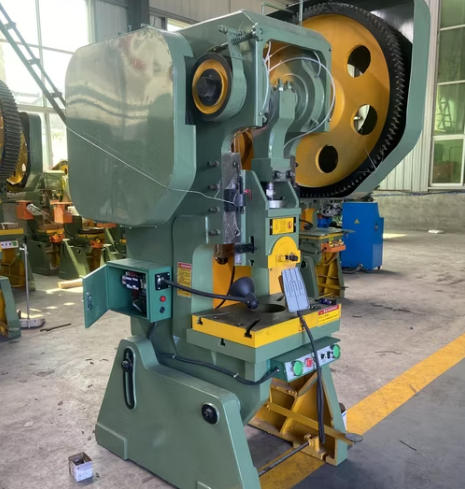 Essential Features Of 40 Ton Press