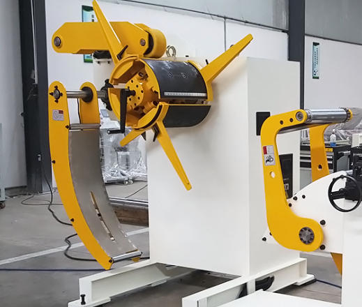 High Speed Uncoiler Machine