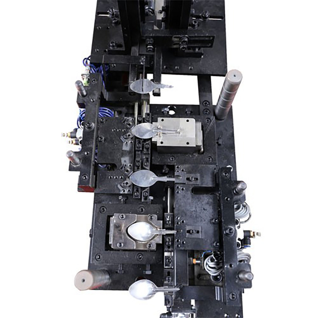 Auto Feeding System For Cutlery Making 2 In 1