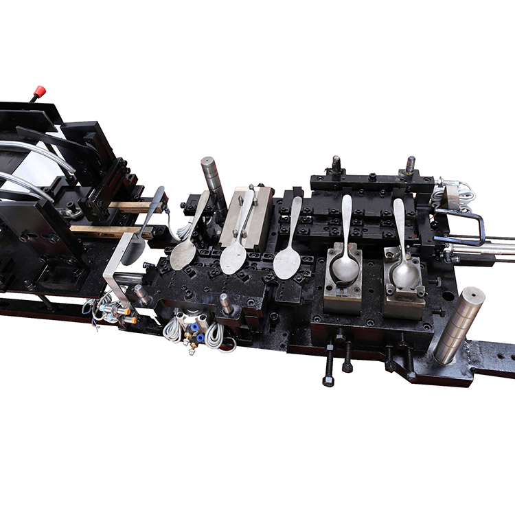 Feeding System For Cutlery Spoon Making 3 In 1