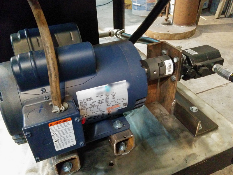 how to make a small hydraulic press.jpg