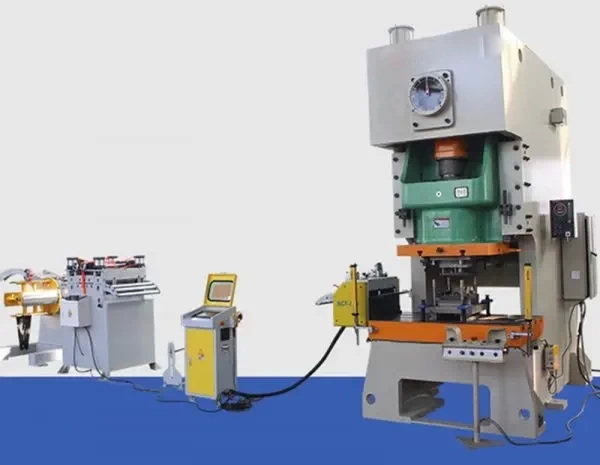 Nh&agrave; cung cấp m&aacute;y dập CNC 40 tấn