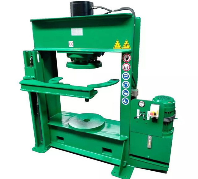 Hydraulic Press Safety Tips Every Operator Should Know