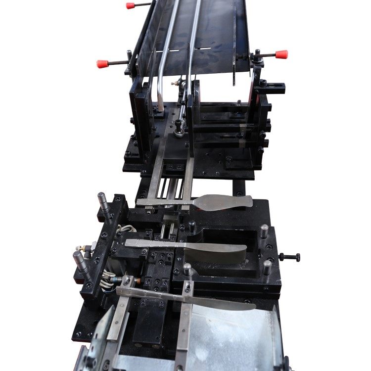 Automatic Feeding For Cutlery Kinfe Stamping 2 In 1