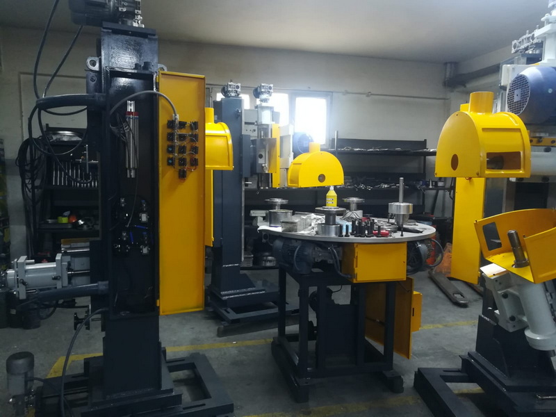 Automatic Feeders for High-Precision Cutlery Production