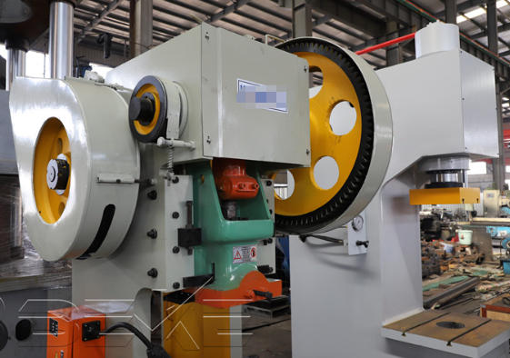 How To Choose The Right 40 Ton Punch Press for Your Production Line