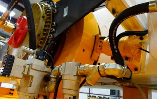 Top 5 Benefits of Using An Automatic Feeder System in Kitchenware Production.jpg